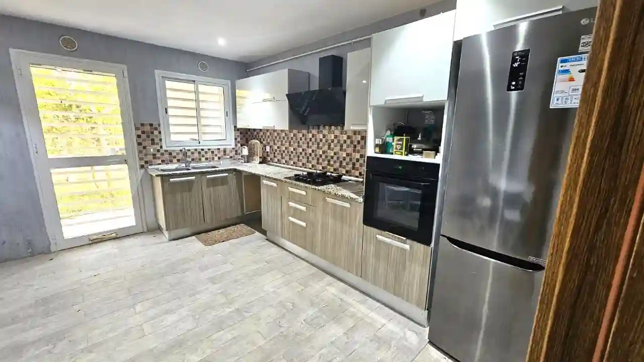 Duplex s4 de 160m2 à la Soukra à La Soukra - Vue 2