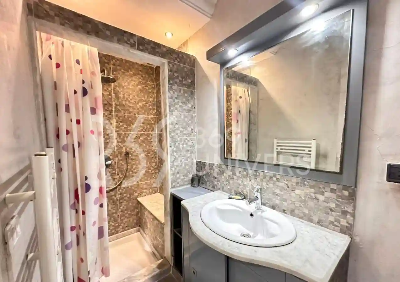 Studio Meublé Avec Terrasse à la Marsa ref Ra095 à Marsa Ennassim - Vue 2