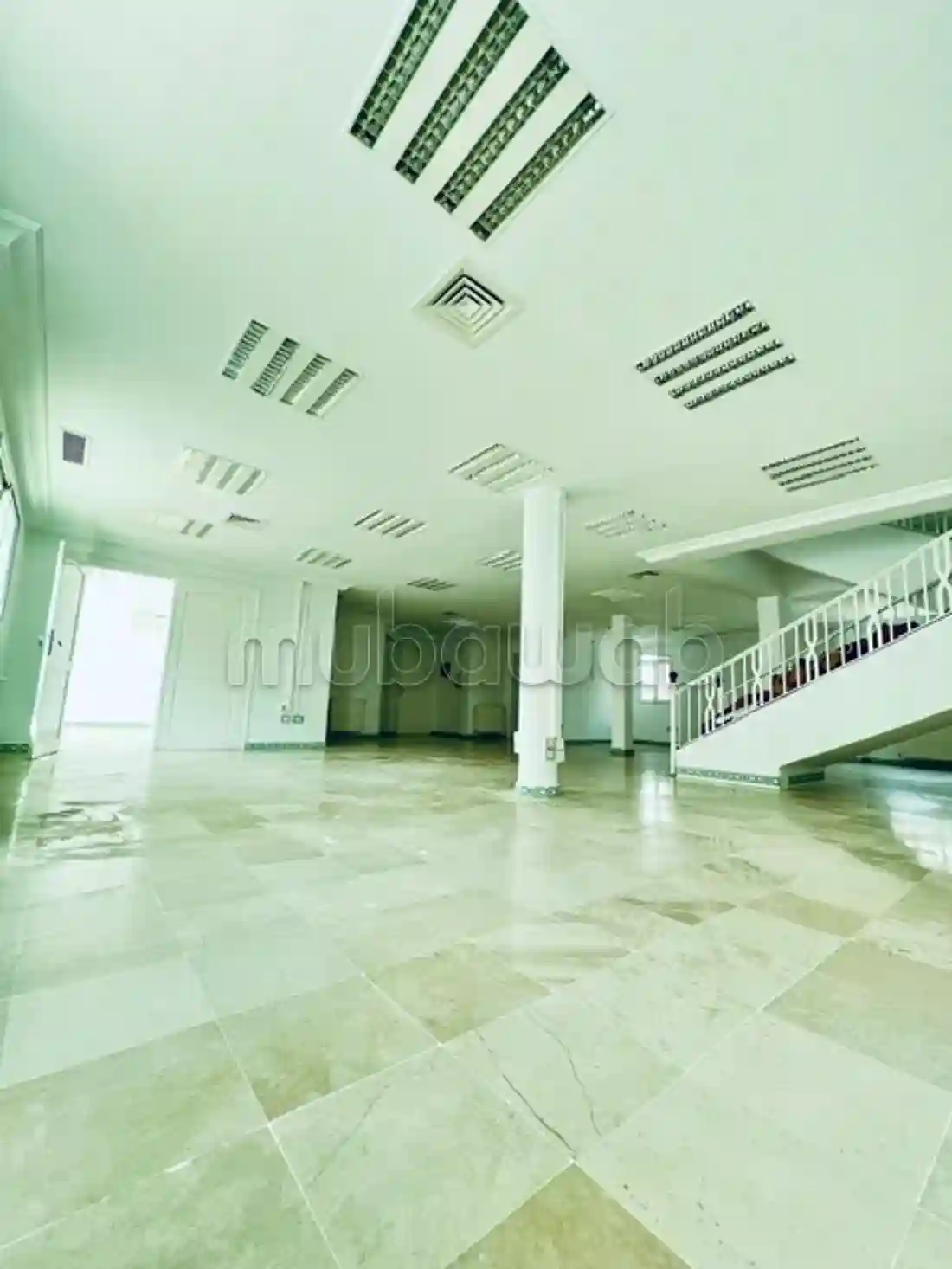 Immeuble de Approx 1100 m2 à Usage de Bureaux R3 - Vue 3