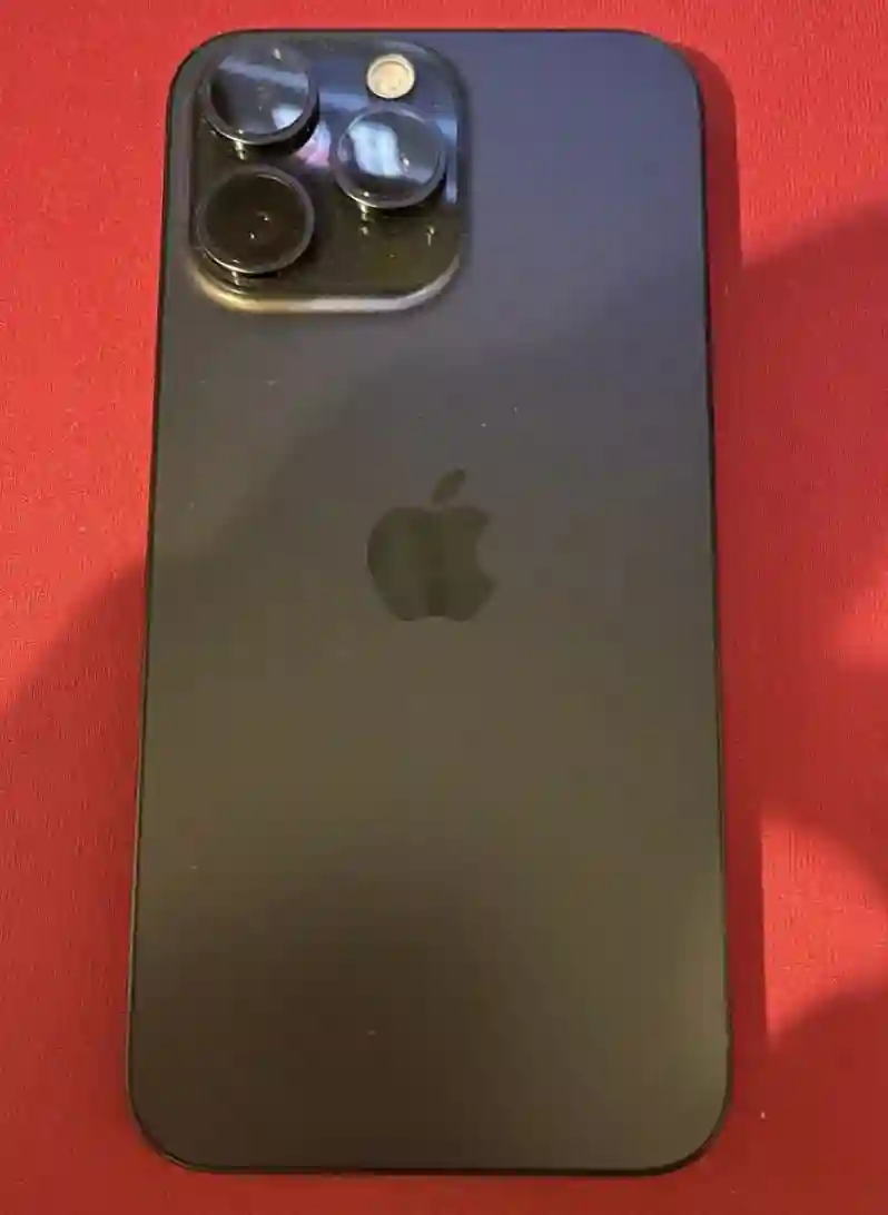 Iphone 15 Pro Max - Vue 1