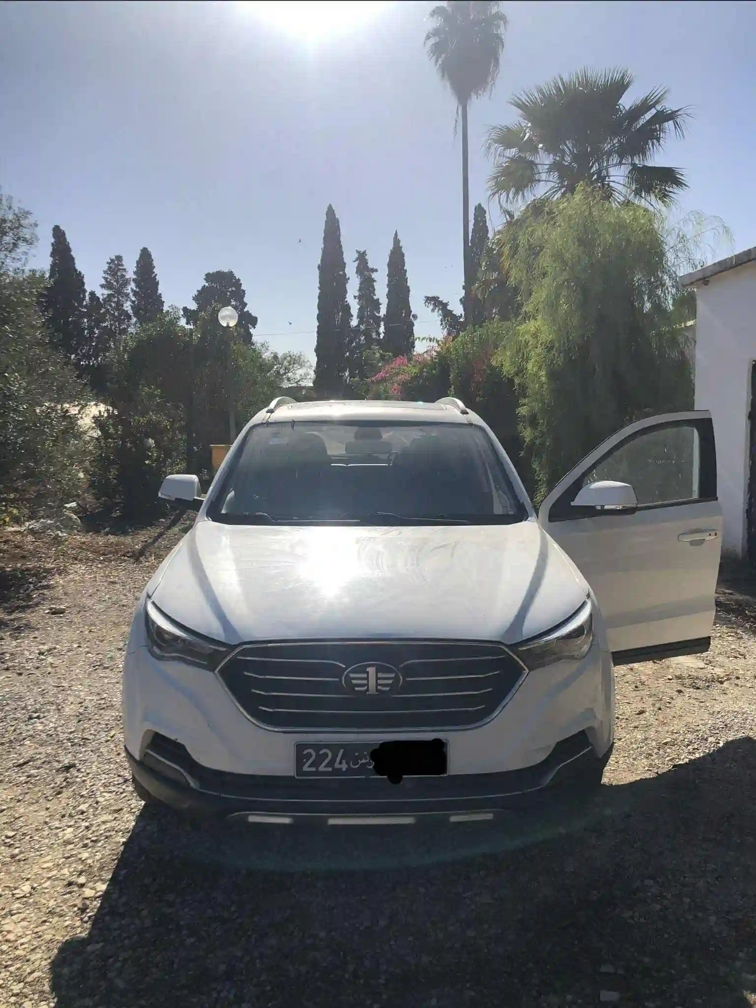 Voiture faw Besturn x40 2021 à Zone Urbaine Nord - Vue 1