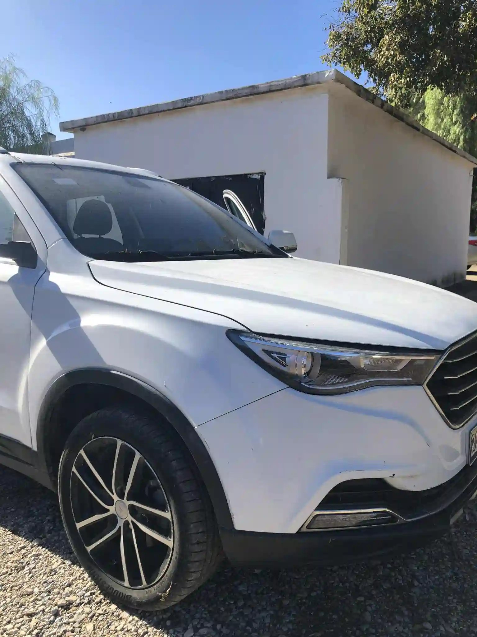 Voiture faw Besturn x40 2021 à Zone Urbaine Nord - Vue 3