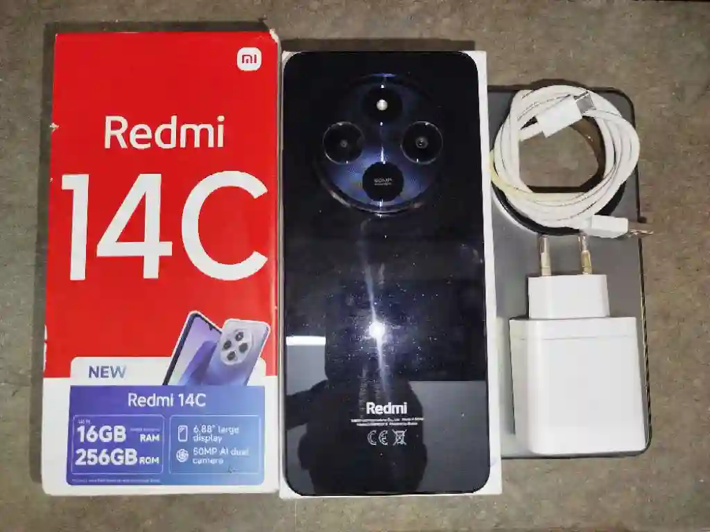 3 Téléphone - Vue 4