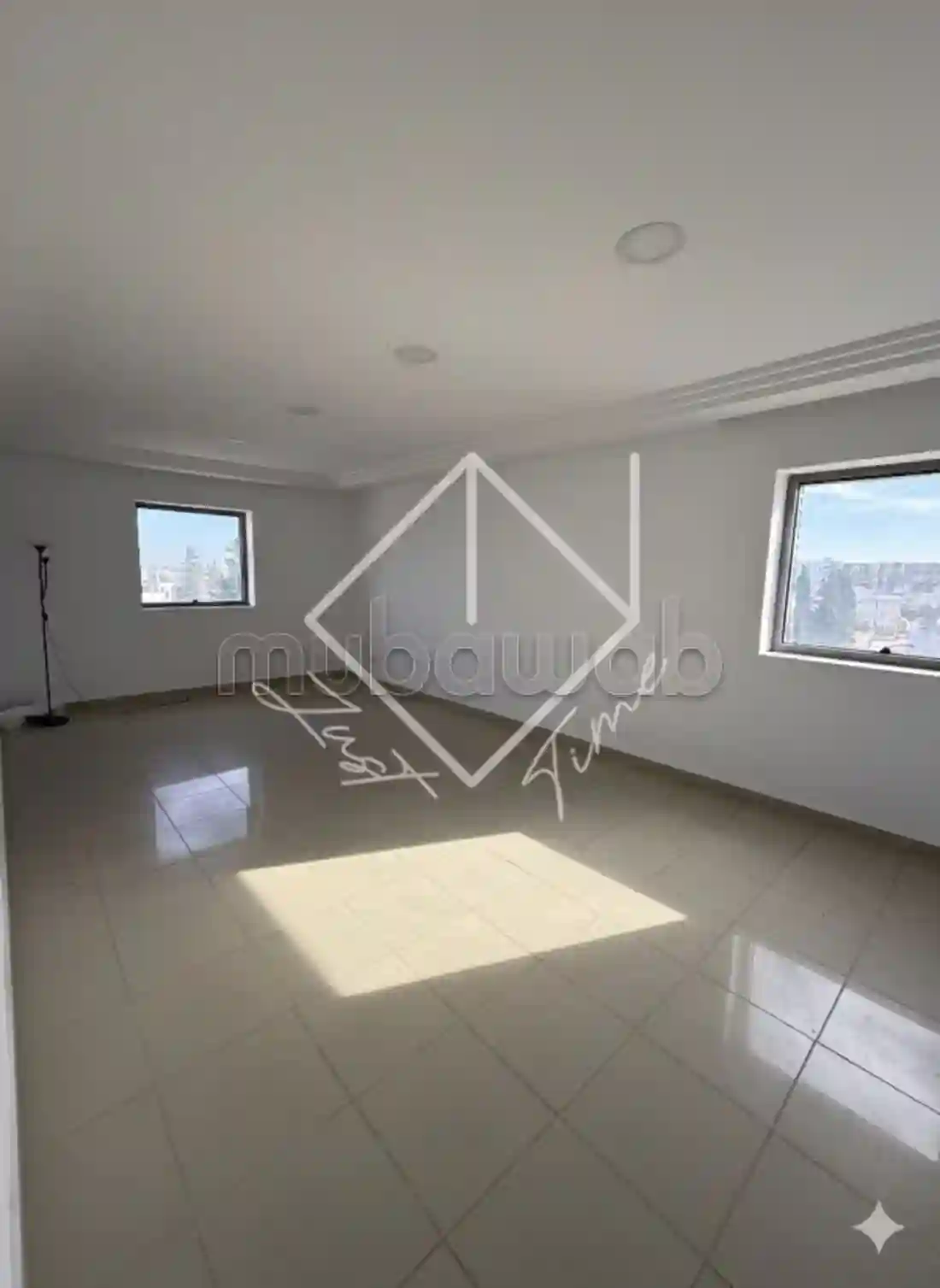 Bureau H2 à Louer à Cité el Ghazela - Vue 2