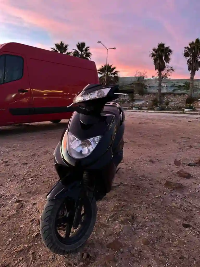 Zimota Sinus 125cc - Vue 3