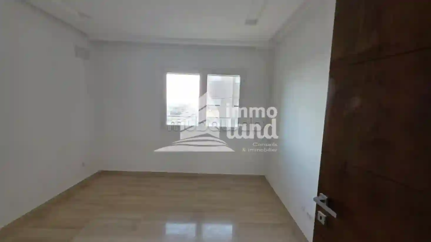 Appartement s1 de 54m2 aux Jardins D’el Menzah 2 - Vue 3