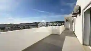 Appartement s2 de 131m2 et 30m2 à Cite El Ghazala 1