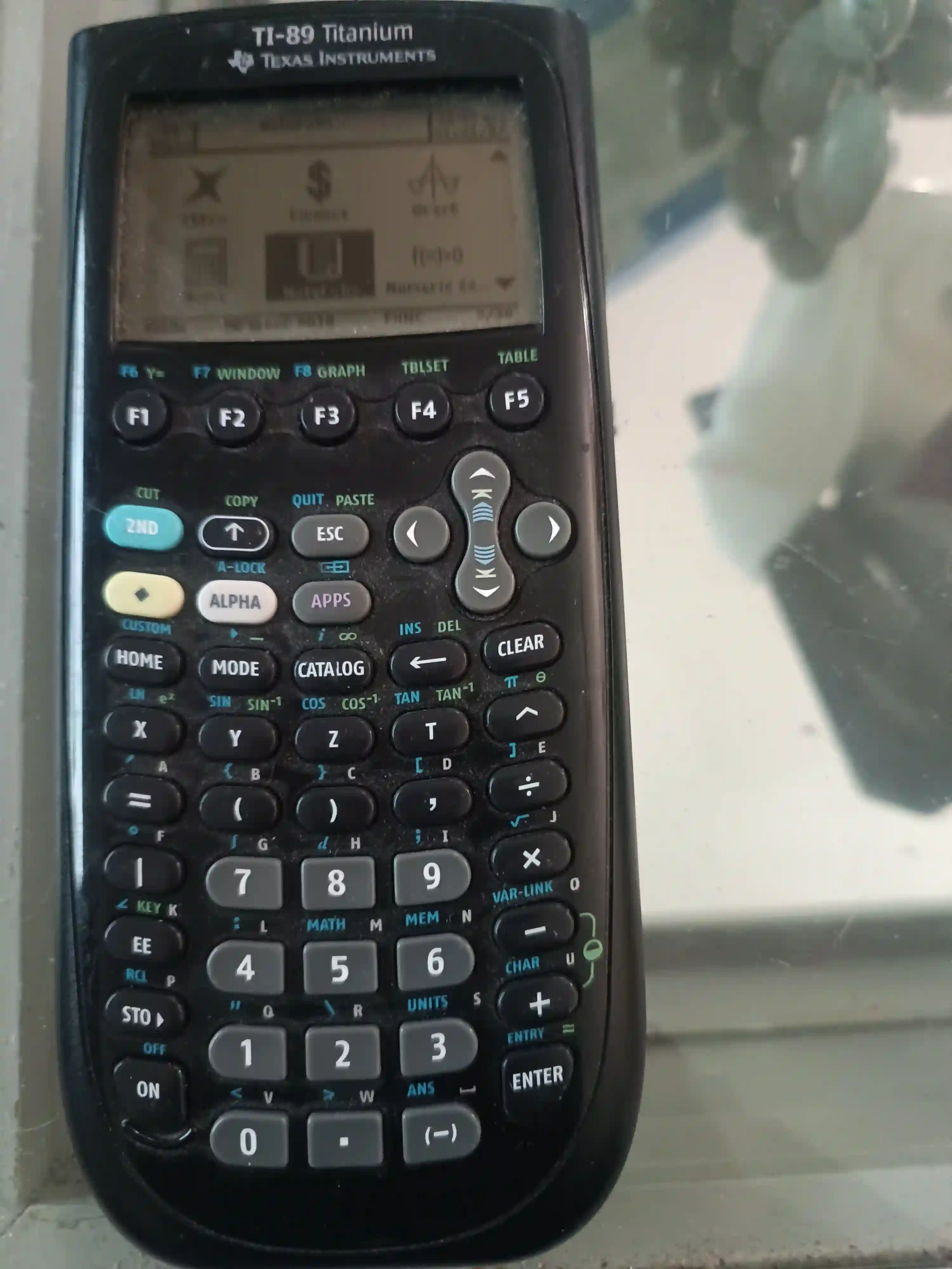 Calculatrice Graphique Scientifique Texas à Ariana Ville