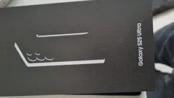 Samsung s25 Ultra 12g 256g à La Soukra