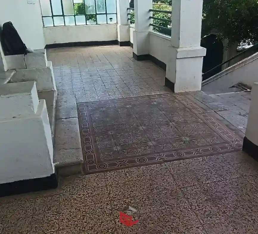 Villa Indépendante 850 m2 a bab Saadoun à Bab Saadoun - Vue 3