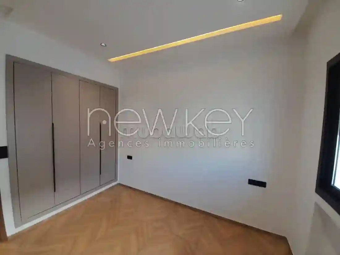 Appartement S1 à Louer à La Soukra - Vue 2