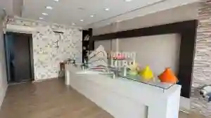 Villa de 640m2 Terrain et 700m2 bti à Cite El Ghazala 1 - Vue 1