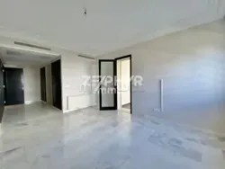 A Louer Duplex S3 Avec Jardin au Lac 2