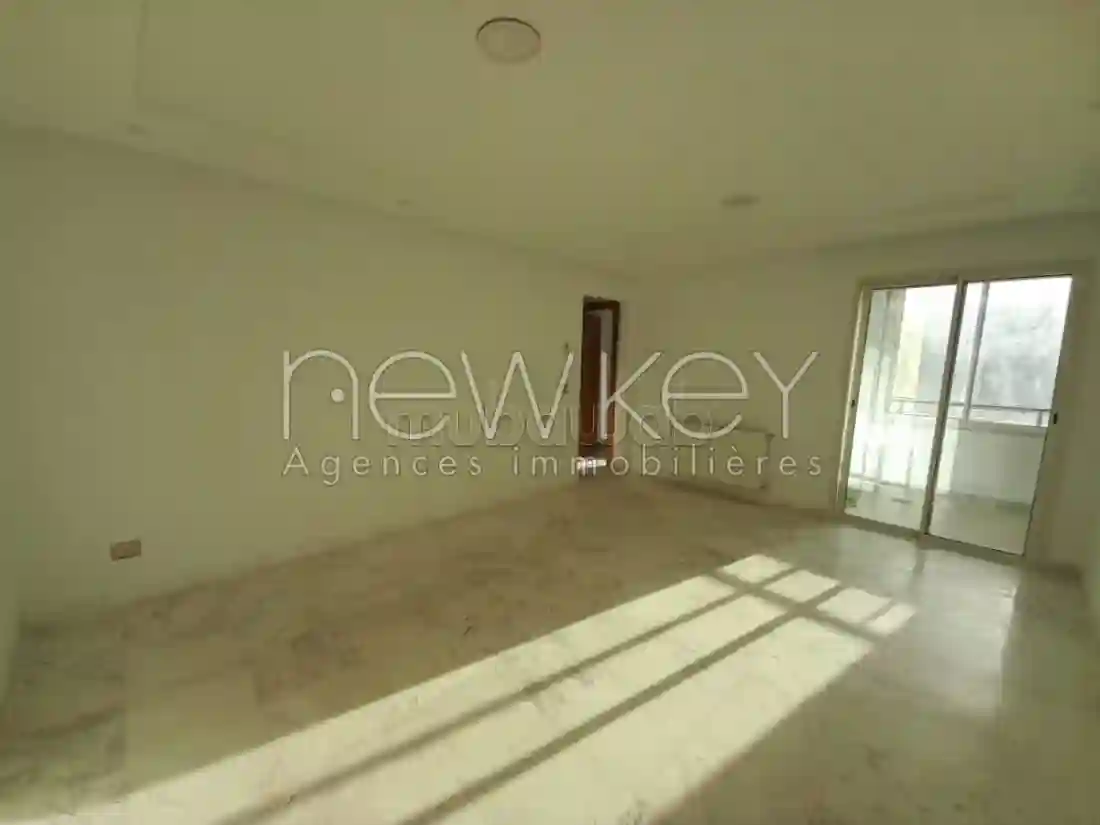 Appartement S2 à Vendre à Ain Zaghouan - Vue 1