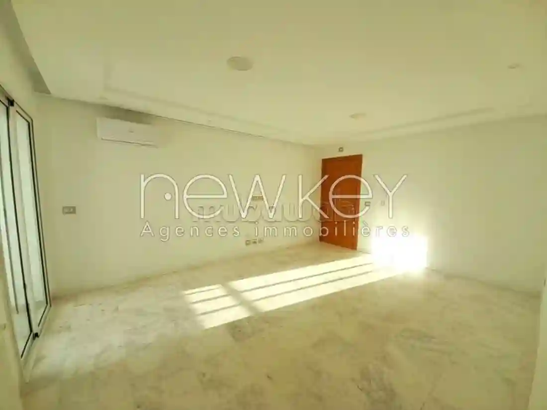 Appartement S2 à Vendre à Ain Zaghouan - Vue 2