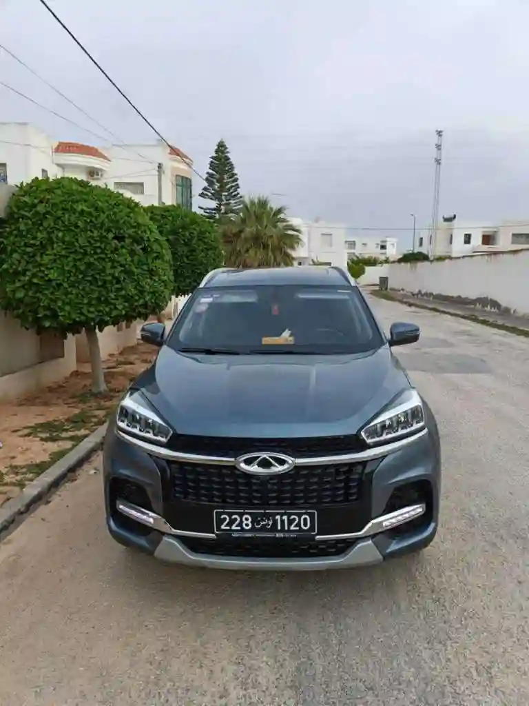 Avendre ou Echange Tiggo 8 - Vue 1