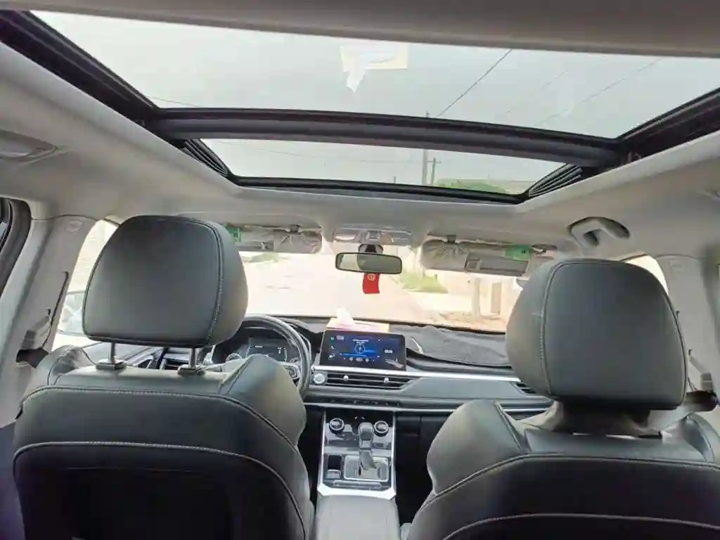 Avendre ou Echange Tiggo 8 - Vue 7