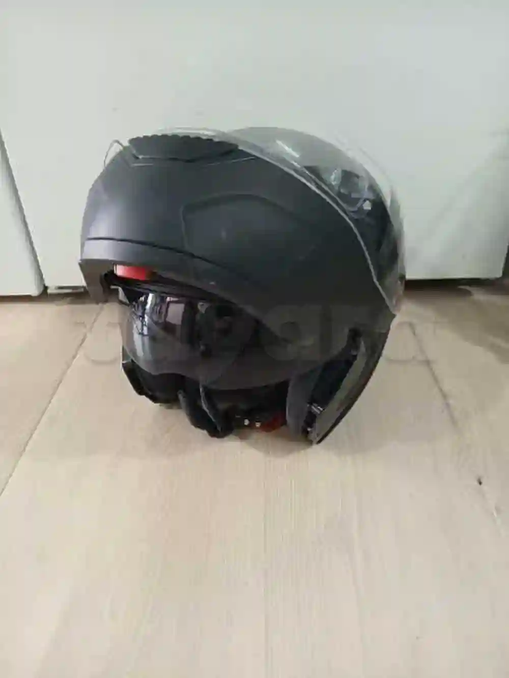 Casque Moto Importé - Vue 1
