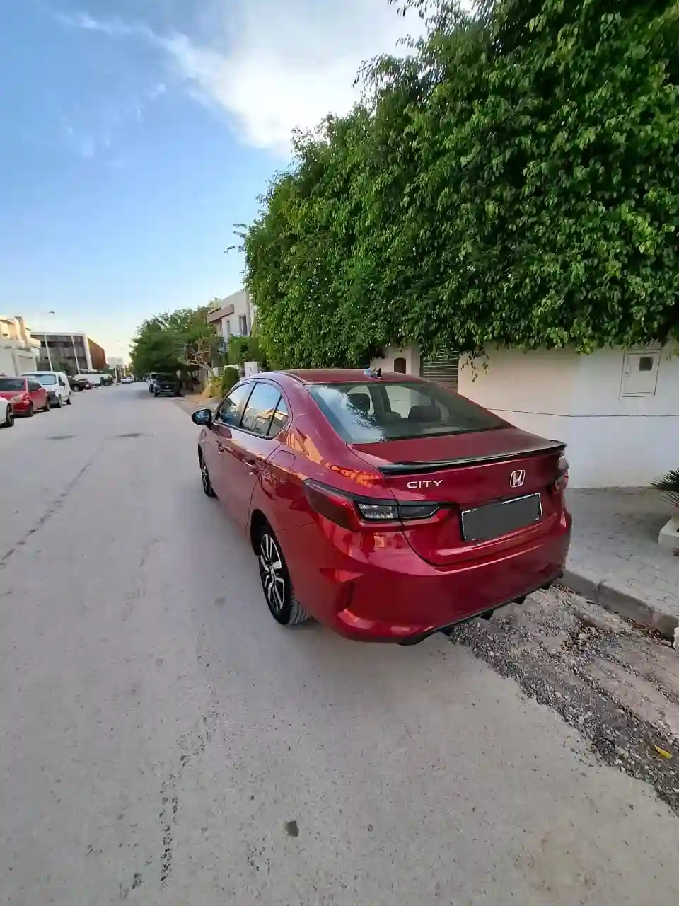 Honda City Sport à Chotrana 1 - Vue 4