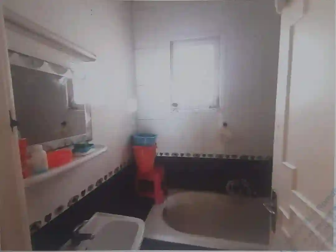 S Plus 3 a la Cité Nozha Wb3981 à Cite Ennouzha - Vue 2