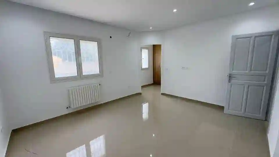 S3 Rénové 400md à Riadh Andalous à Riadh Landlous - Vue 1