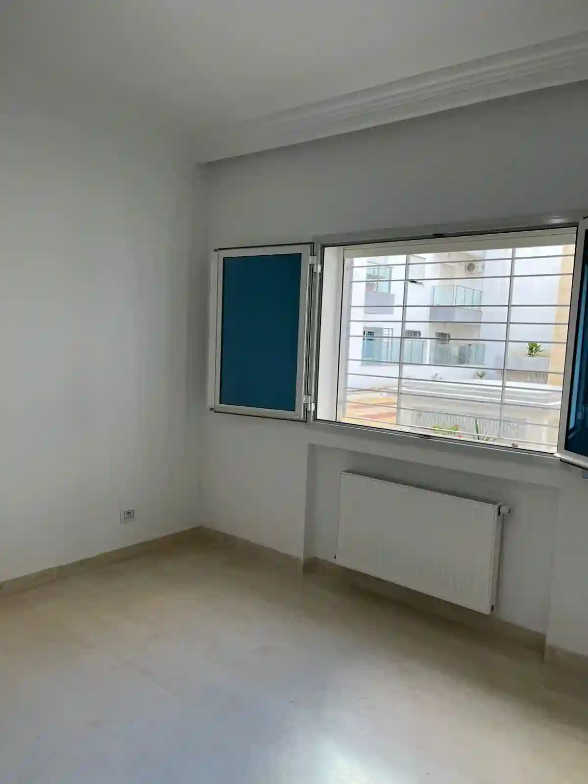 A Louer S+2 a El Ghazela - Vue 6