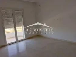 Appartement s4 à La Soukra Zal1865