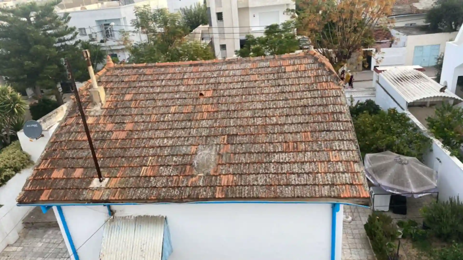 Terrain Avec Villa et Studio Indépendant à Ben Arous - Vue 3