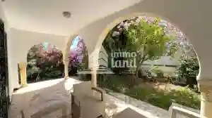 Villa de 500m2 sur Terrain de 667 m à El Menzah 6 - Vue 3