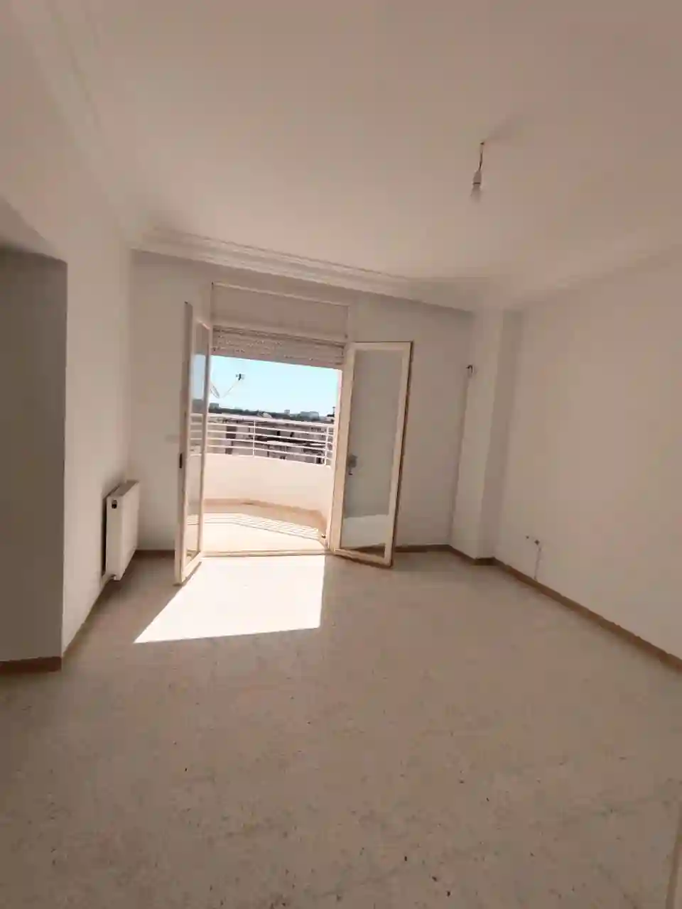 Aouina Wahat Vent s4 175 m2 à El Aouina - Vue 4