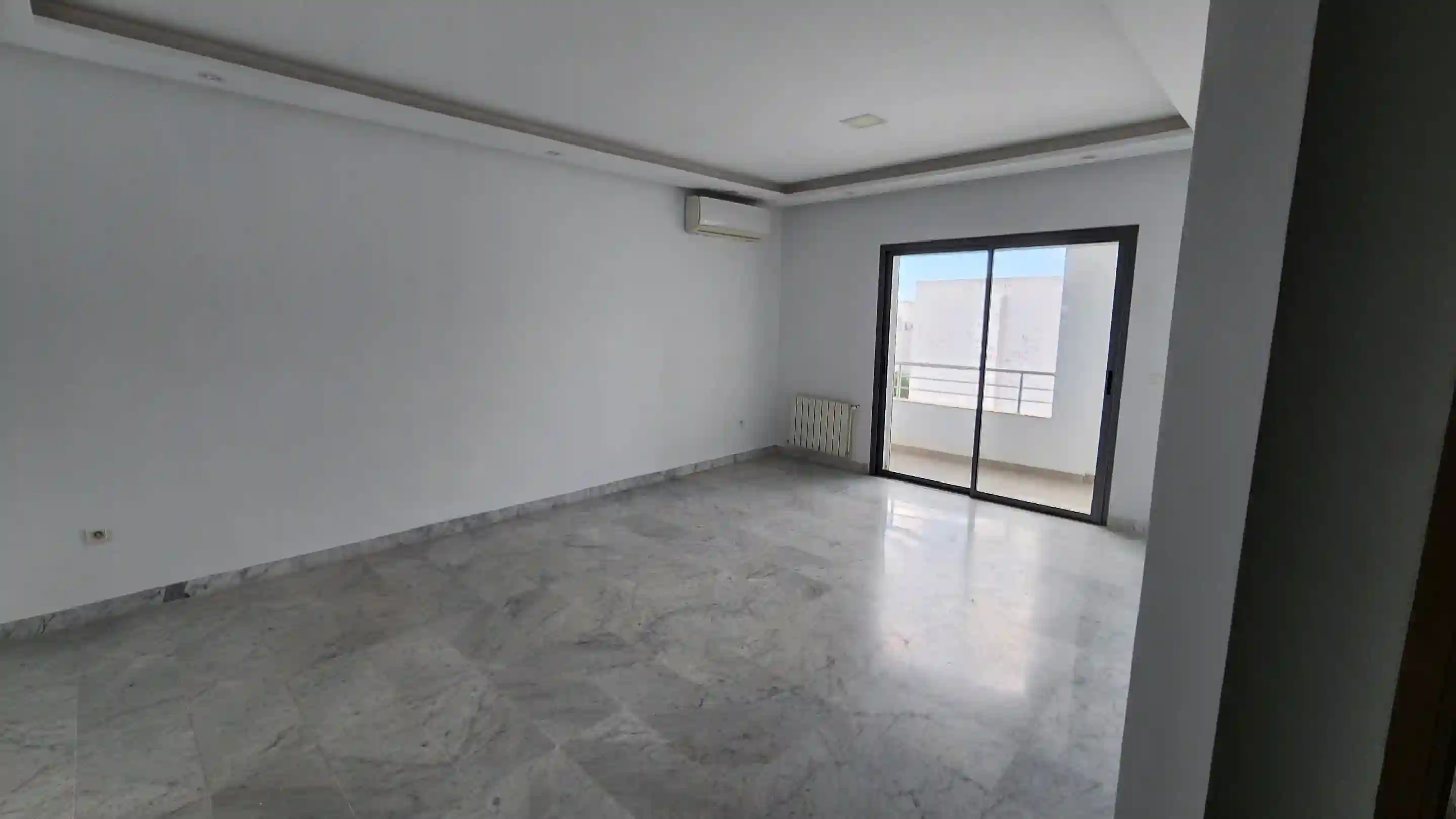 Appartement s3 rue du Parc Soukra à La Soukra - Vue 3
