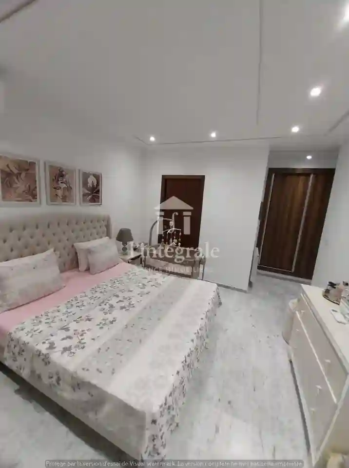 S3 de Très Haut Standing à La Soukra - Vue 2