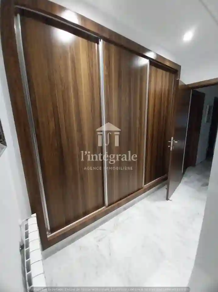 S3 de Très Haut Standing à La Soukra - Vue 4