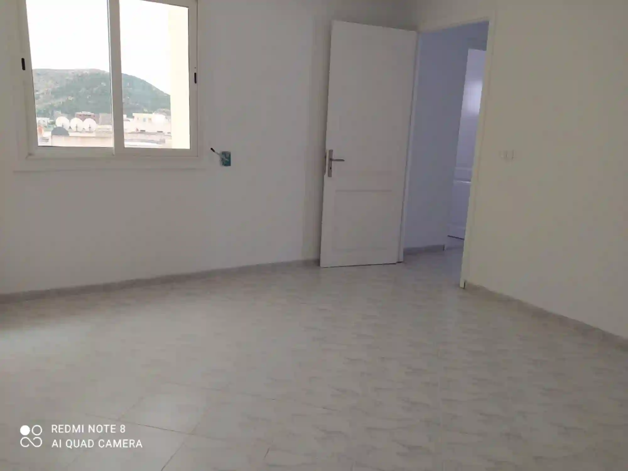 Appartement s3 av à Borj Cedria - Vue 3