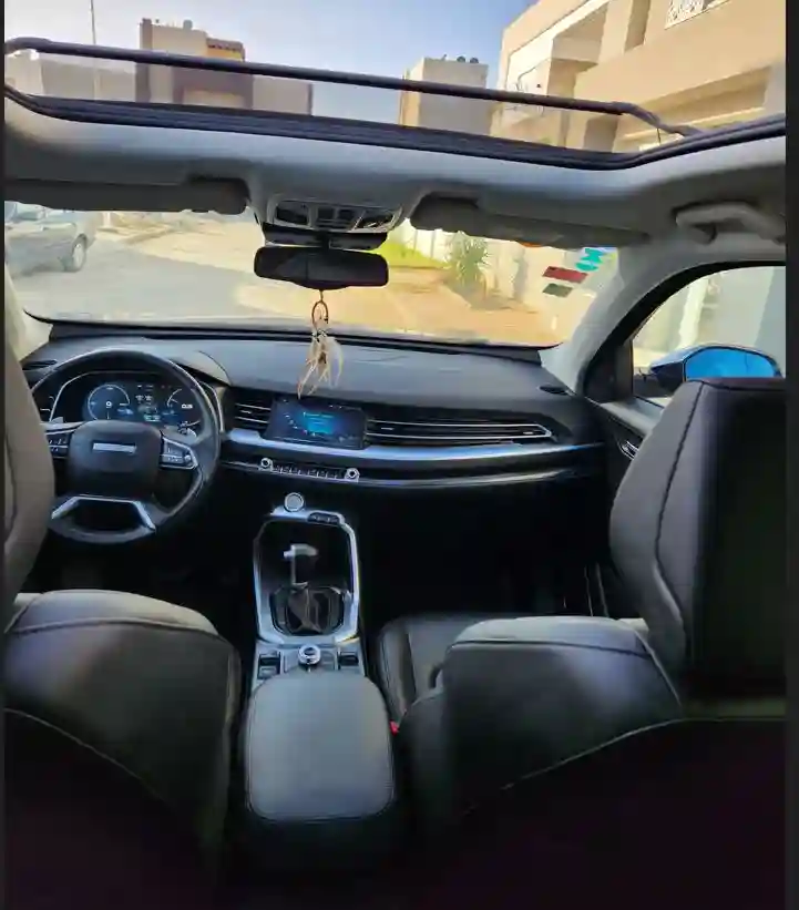 Haval h6 Excellent État 64900 à La Soukra - Vue 1