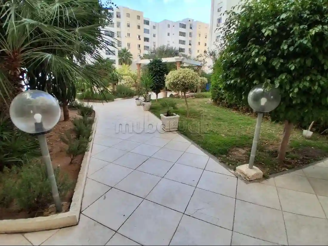 Charmant Appart s2 Htstg au 2ème Étage AIN Zaghouan - Vue 2