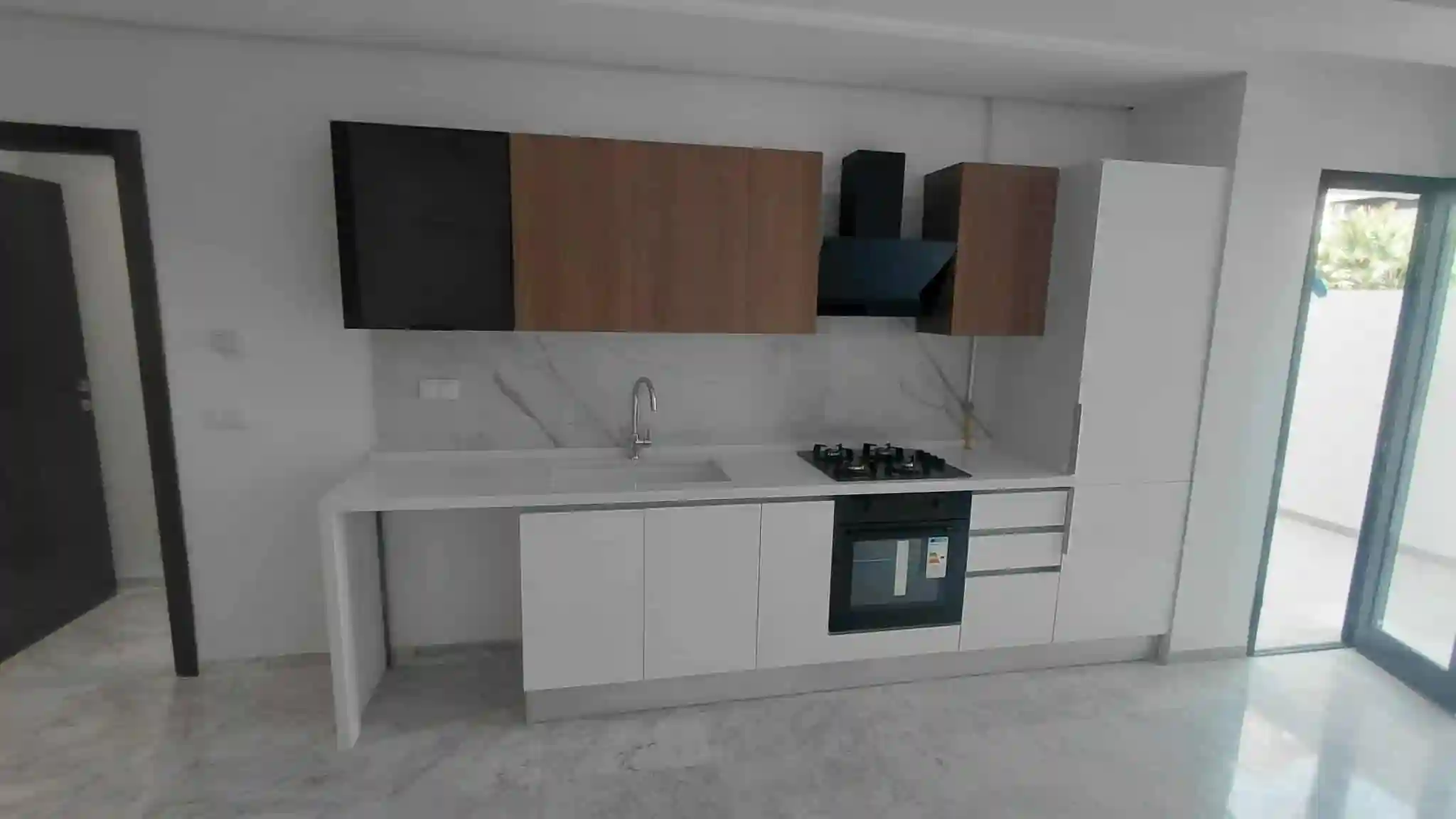 S Plus 1 hst a la Nouvelle Soukra Wb4340 vte à La Soukra - Vue 4