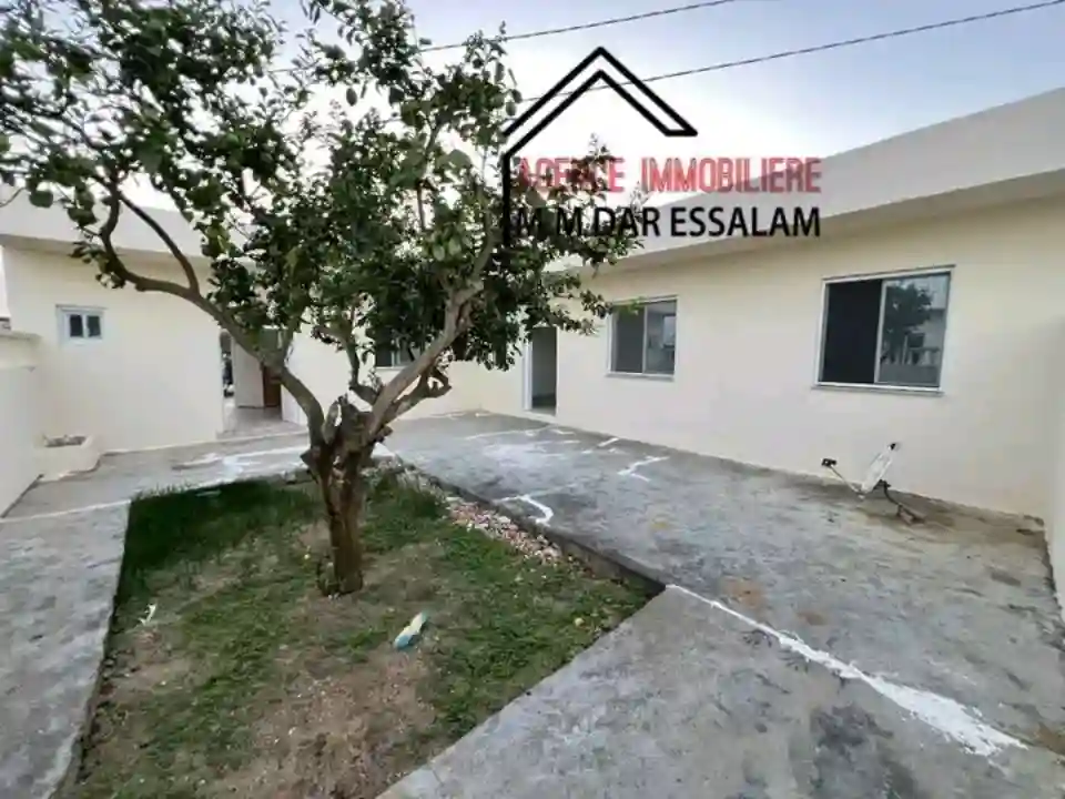 Maison Indépendante Près de Toutes Commodité à Dar Allouche - Vue 3