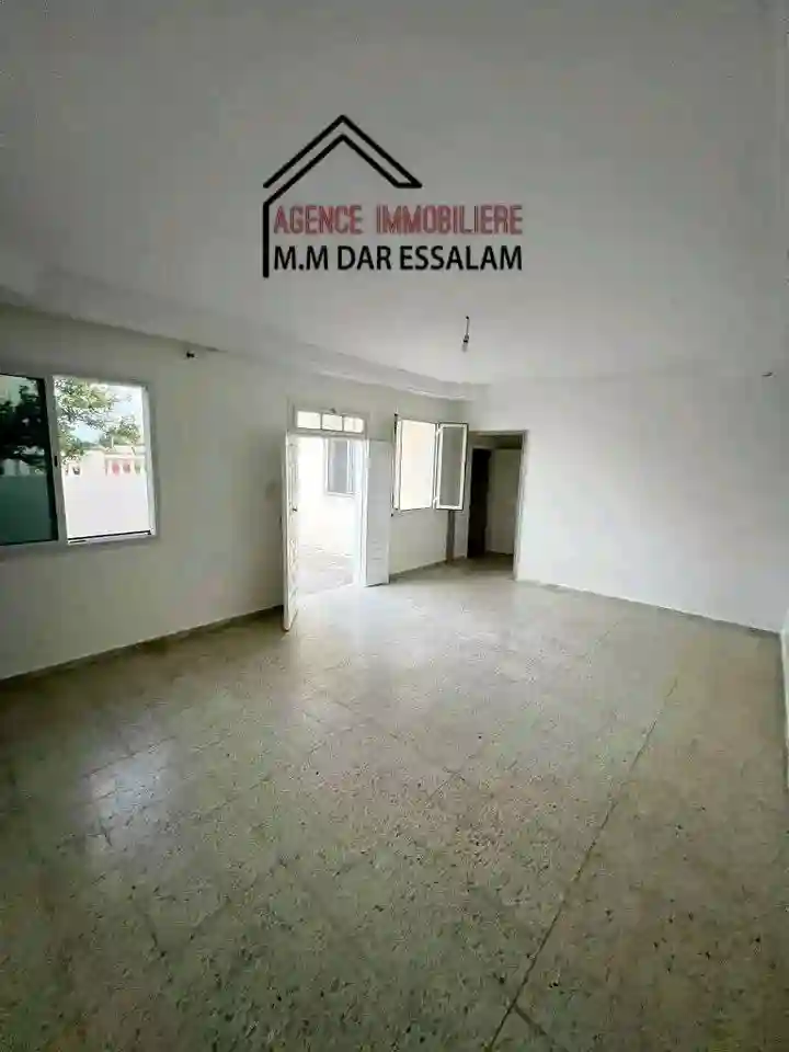 Maison Indépendante Près de Toutes Commodité à Dar Allouche - Vue 4