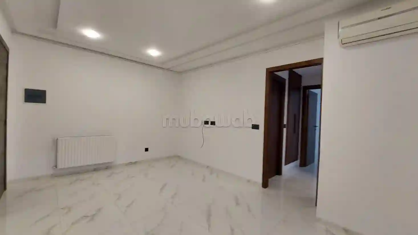 A Louer Appart S1 à Cité Wahat - Vue 2