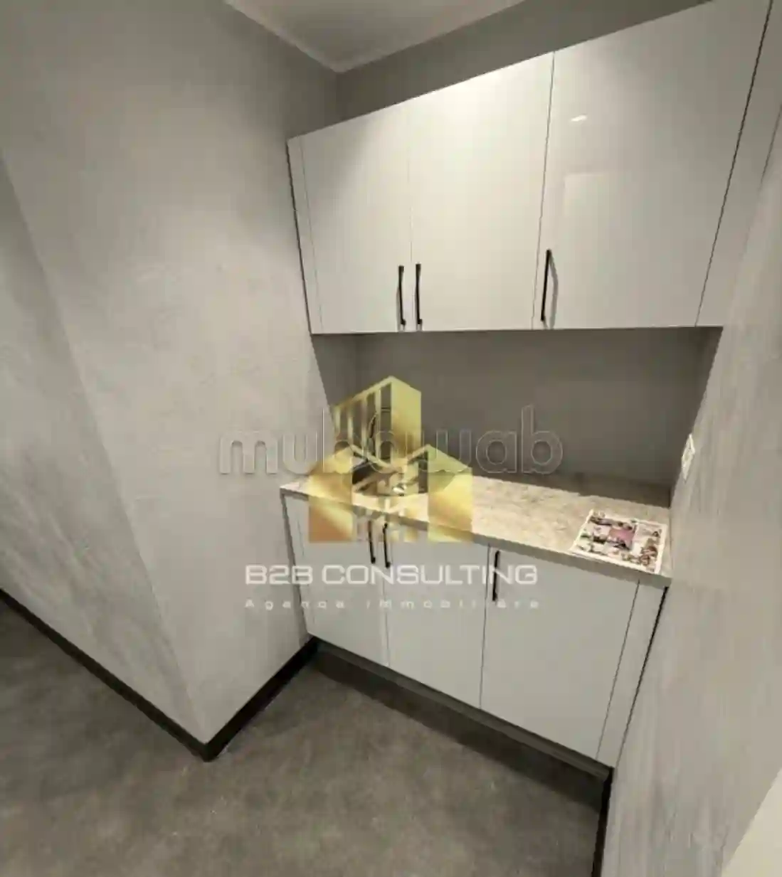 À Louer un Bureau Commercial - Vue 3