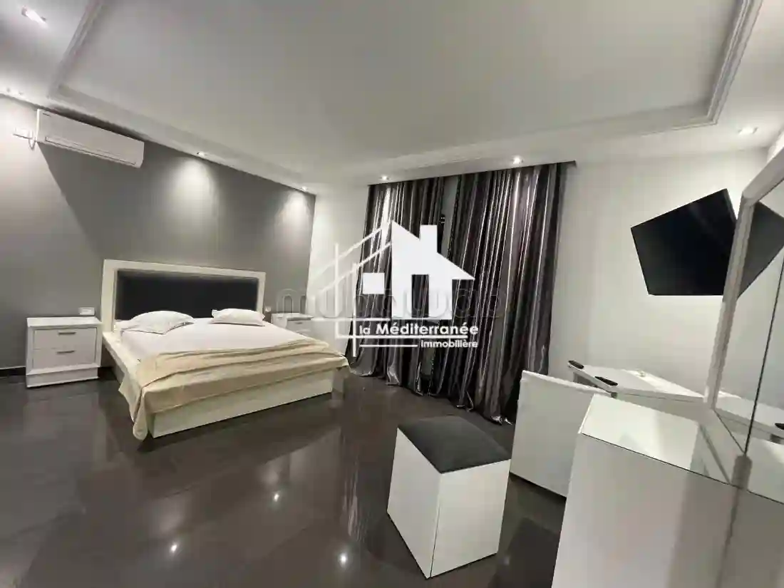 A Louer s2 Richement Meublé à Gammarth - Vue 1