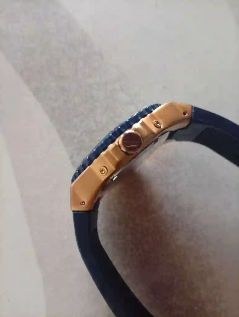 Guess Original Model 2023 - Vue 1