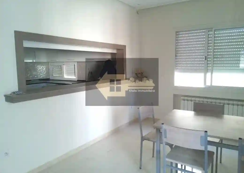 Nkhilette Escale vnt Villa à Cite Ennkhilet - Vue 3