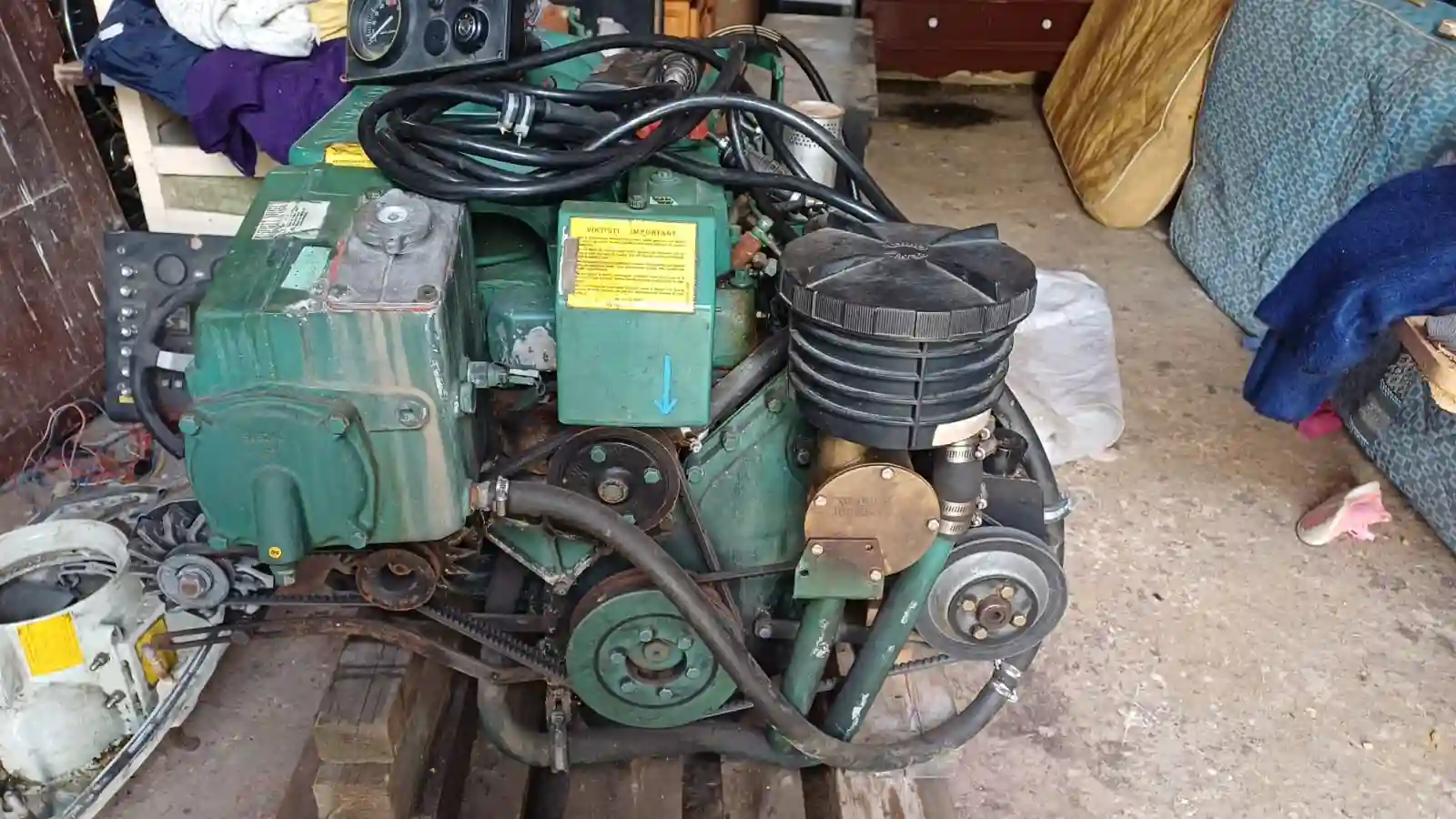 Moteur Bateau Volvo Penta à Tazarka - Vue 1