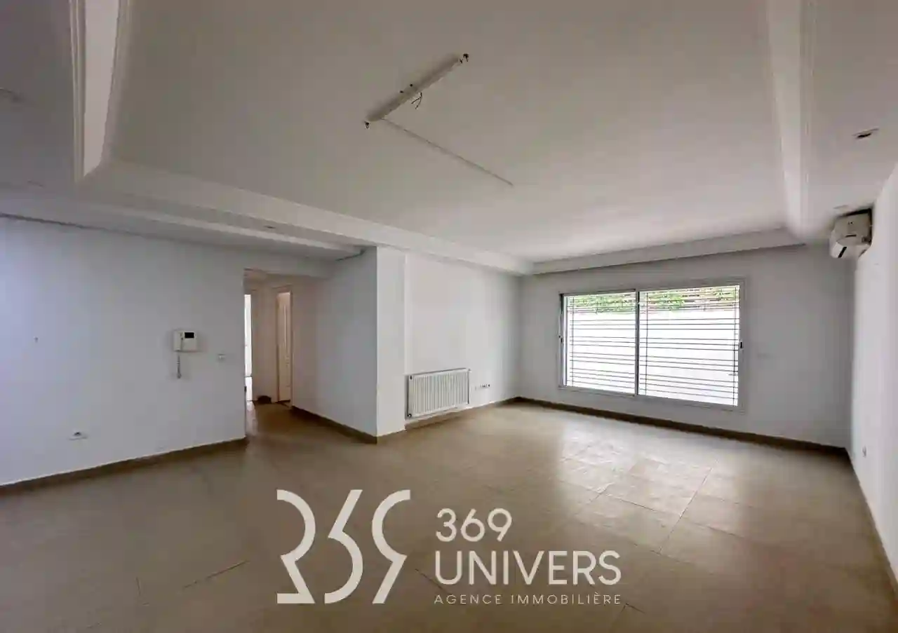 Appartement Avec Terrasse à la Marsa ref Sh029 à Cite El Khalil - Vue 2