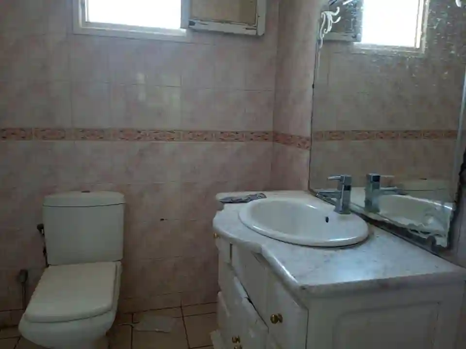 Villa Mourouj 01 à El Mourouj - Vue 2