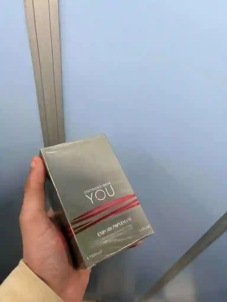 Parfum Valentino Parfum Stronger With U - Vue 1