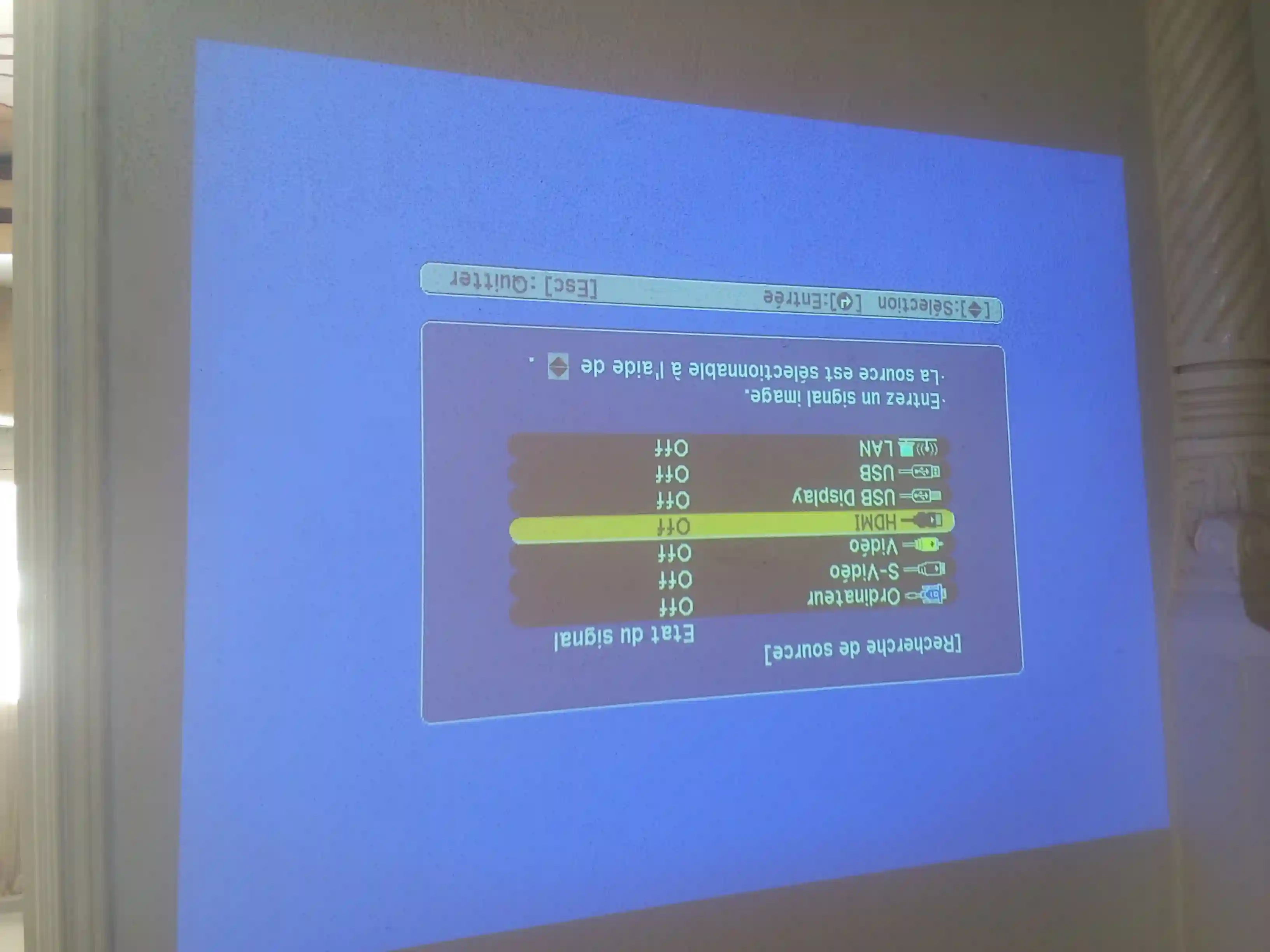Videoprojecteur Epson à Ben Arous - Vue 2