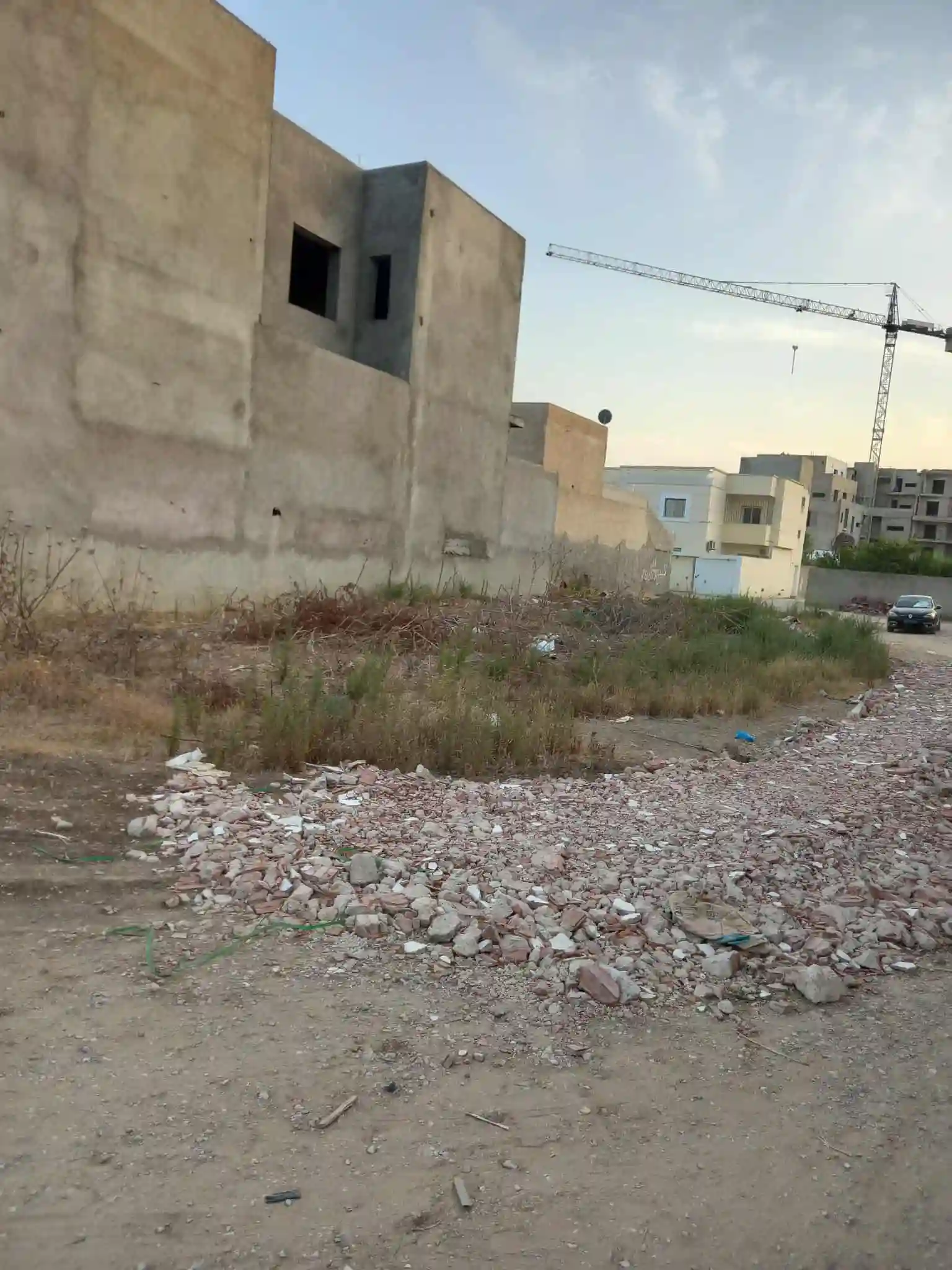 Terrain nu bon Emplacement Manouba Centre à La Mannouba - Vue 2